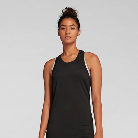 RYU Respect Your Universe Vapor Racerback Tank in Deepest Black - Picture 1 of 4